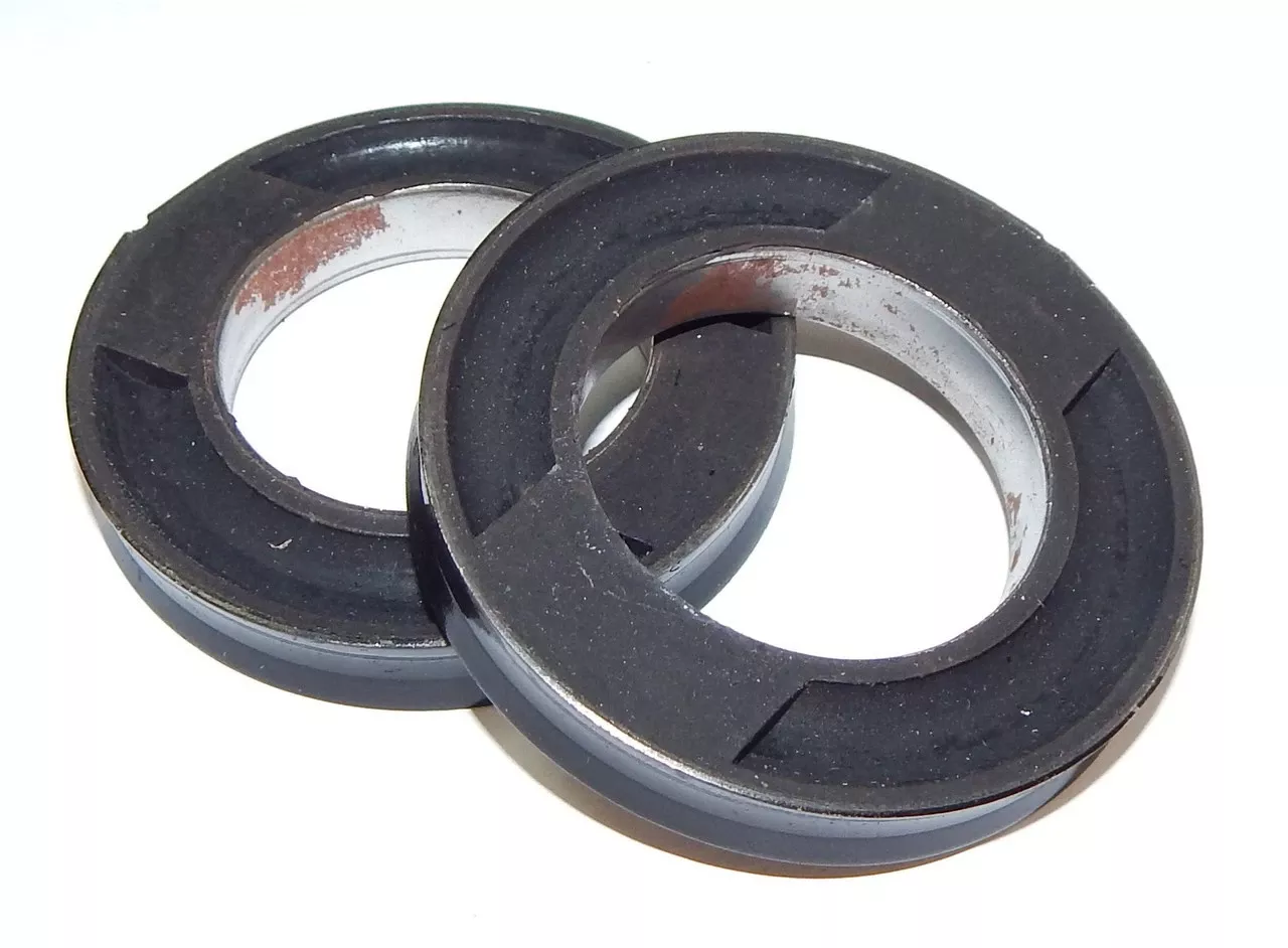 810120-002 ARMSTRONG Circulation Pump Motor Mount Ring Set