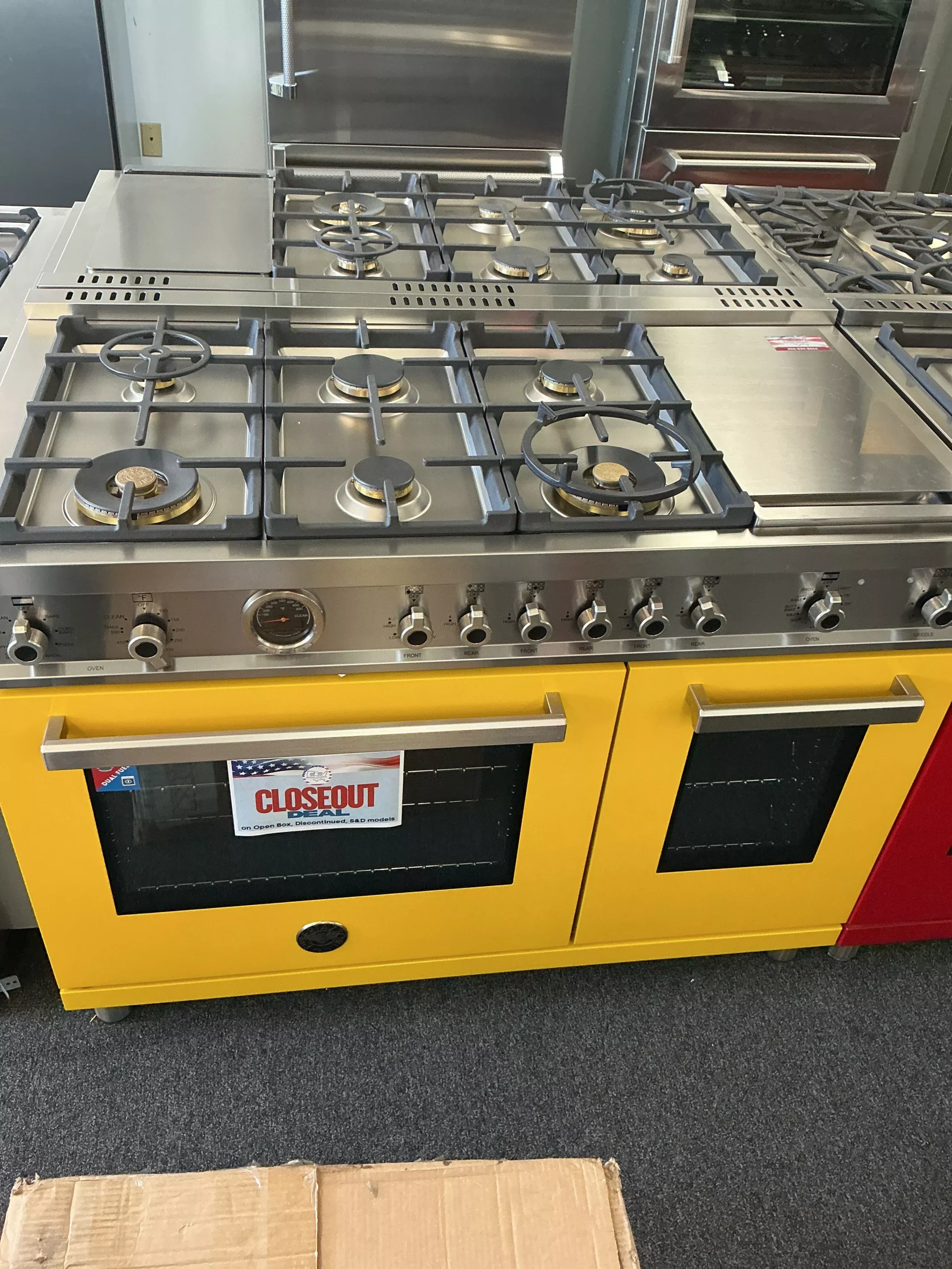 Bertazzoni PROF486GDFSGIT Dual Fuel Range (Open Box / Scratch & Dent)